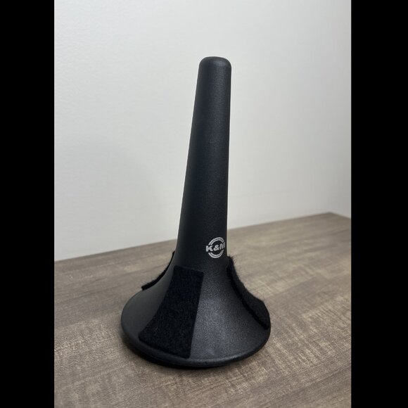 Trumpet Stand - Picture 2 of 5